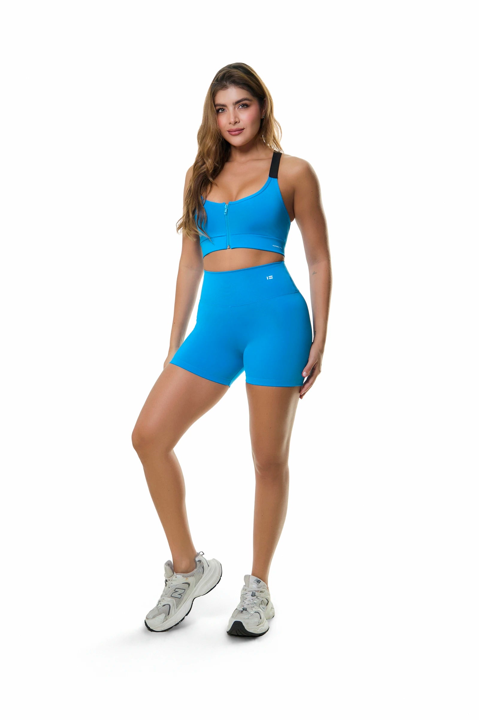 Short Turqueza